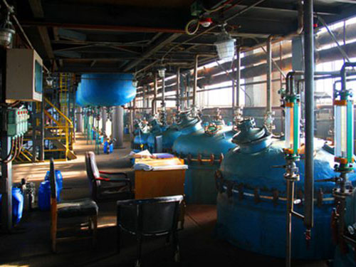 走進(jìn)倉(cāng)庫(kù)